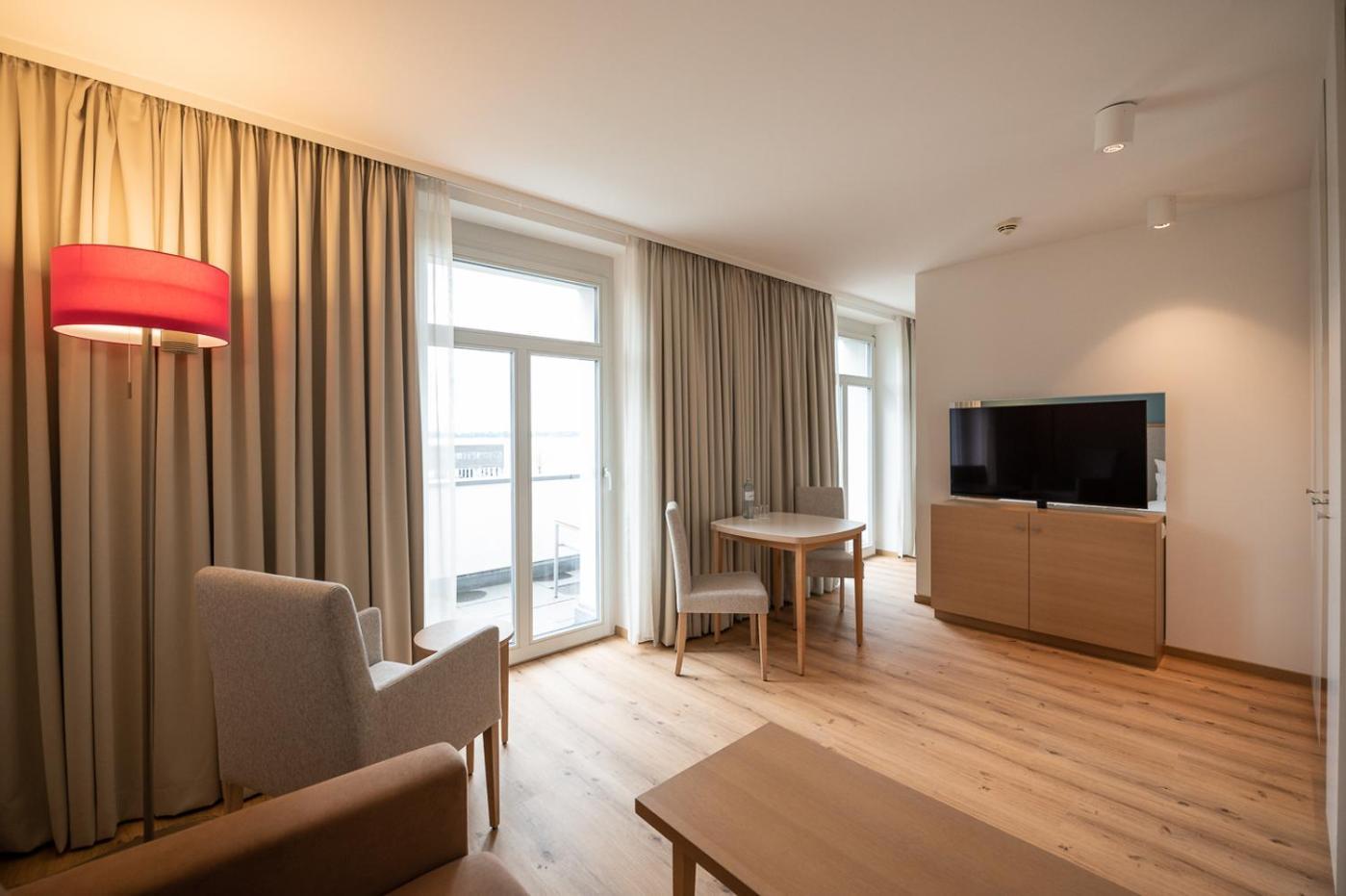Seehotel Am Kaiserstrand Lochau Extérieur photo